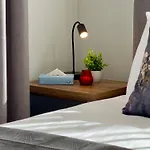 Aquasol Modern 2br With Shared Pool Апартаменты