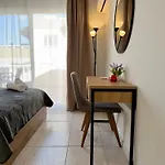 Апартаменты Aquasol Modern 2br With Shared Pool