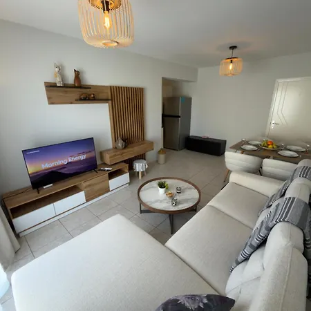 Apartmán Aquasol Modern 2br With Shared Pool