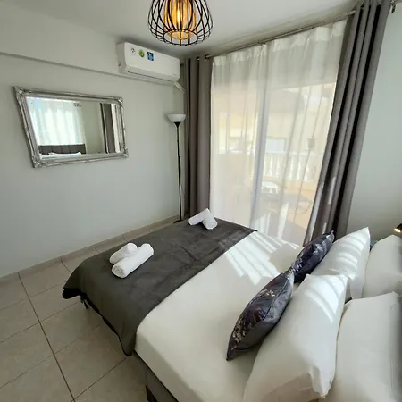Aquasol Modern 2br With Shared Pool Protaras